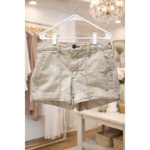 Universal Thread Shorts Size 2/26